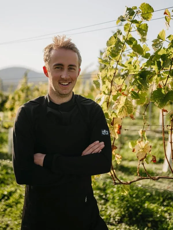Kok van BBakker Culinair in een wijngaard